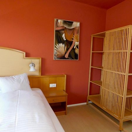 Pension Rohrer Am Murradweg - Ehrenhausen An Der Weinstrasse Extérieur photo